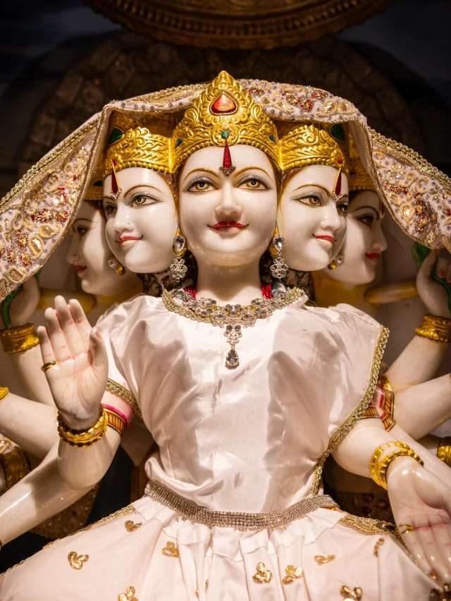#DailyDarshan @TheAshram_spn Bhutabhrteshwarnath Mandir ⁣
⁣
⁣
#TheAshram #shreepeethanilaya #dailyhindudeities #BhutabhrteshwarnathMandir #BhaktiMarga⁣
⁣
___________________________________⁣
#krishna #radha #radhakrishna #bhutabhrteshwarnath #narasimha #lakshmi #durga #radhadurga #kamakshi #gayatri 
⁣
#Hindu #Hinduism #Vaishnava #BhaktiYoga #Bhakti #Love #Temple #HinduTemple #Mandir #Meditation #Kirtan #spirituality #mantra #photooftheday⁣